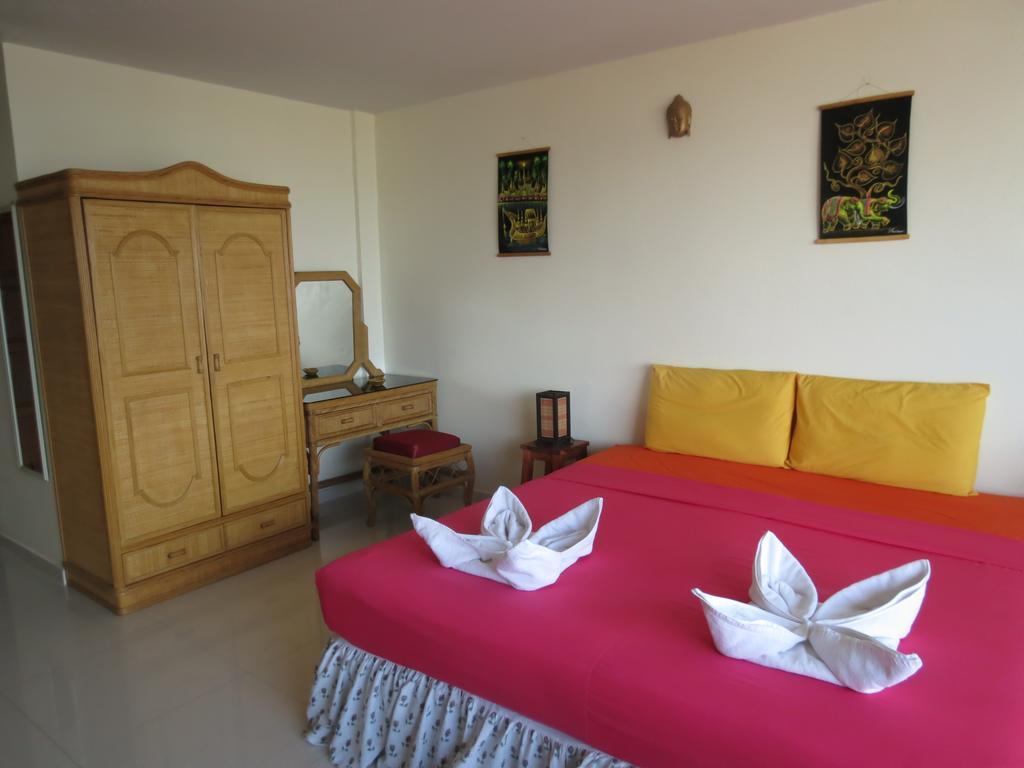 View Talay 1B Serviced Apartments Pattaya Quarto foto