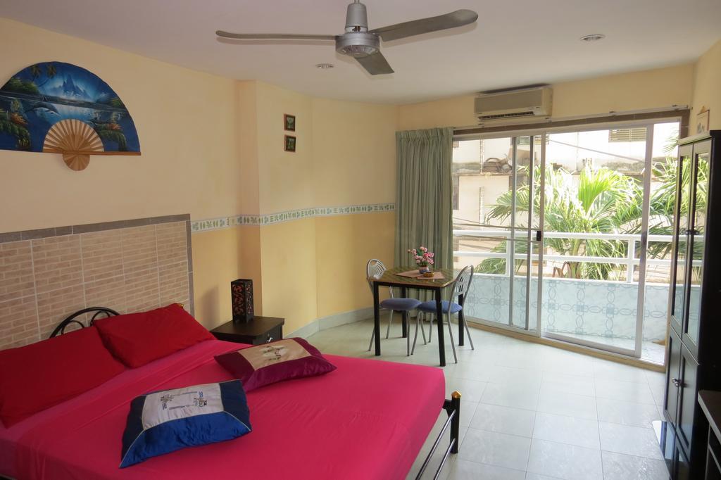 View Talay 1B Serviced Apartments Pattaya Quarto foto