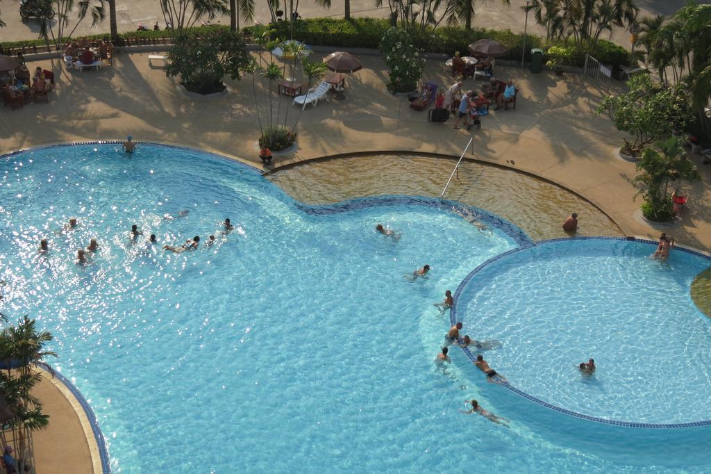 View Talay 1B Serviced Apartments Pattaya Quarto foto